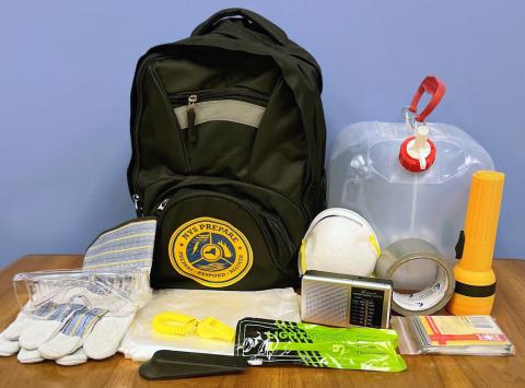 Citizen Preparedness Corps Emergency Kit photo